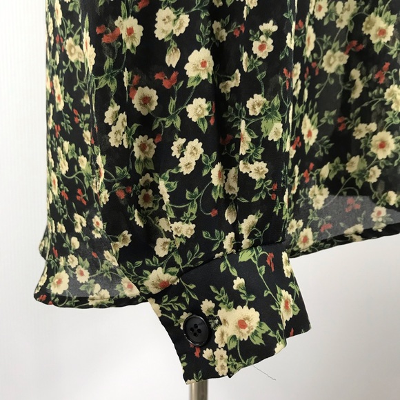 La Donna Sheer Floral Long Sleeve - Picture 4 of 7